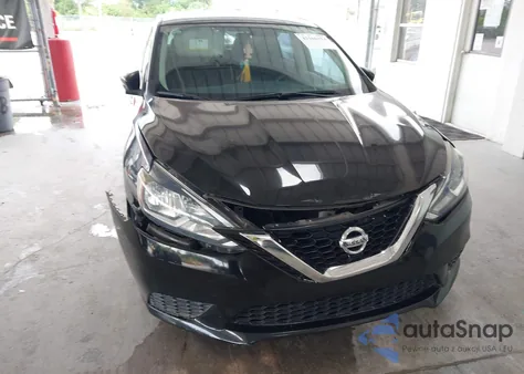 2017 Nissan Sentra S z USA, uszkodzony, nr VIN 3N1AB7AP5HY353499